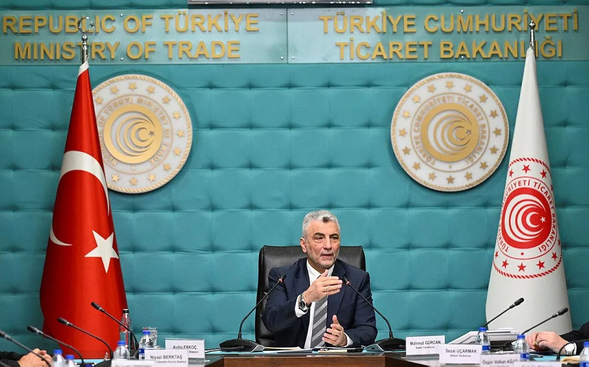 Ticaret Bakanı Ömer Bolat'tan marketlere çağrı: Cumhuriyetimizin 100. yılında büyük bir indirim kampanyası bekliyoruz