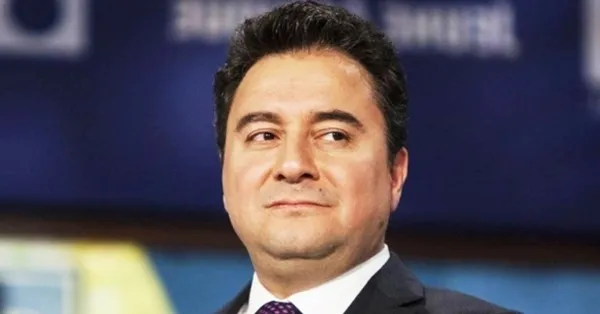 SİHA’lara dokunacağız diyen Ali Babacan şimdi de yeni gurur Togg’u küçümsedi: Devletin kolları sıvayarak yaptığı bir proje değil