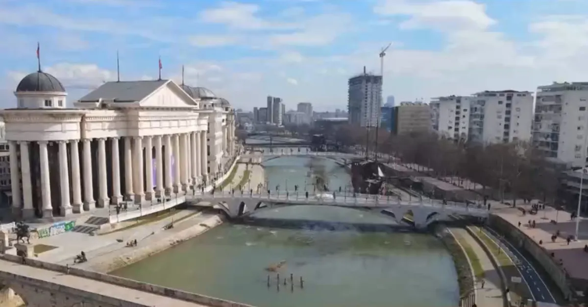 Tarihçe, Makedonya’nın başkenti Üsküp’te