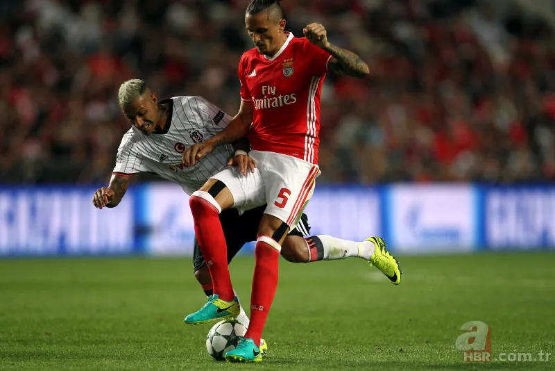 Comolli ünlü yıldızlara teklif götürdü 13