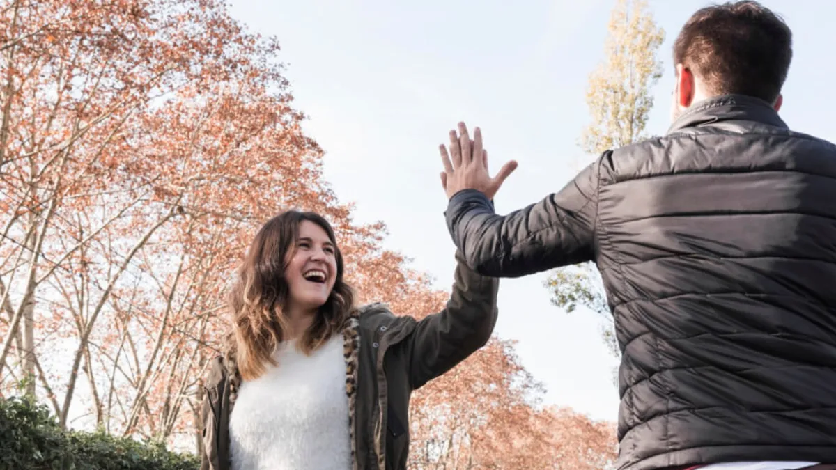 Güçlü ilişkilerin sırrı: Mutlu çiftler 4 alışkanlığı aksatmıyor