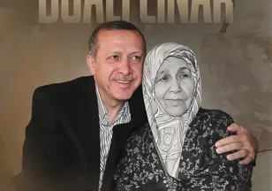 BİR LİDERİN ARDINDAKİ DUALI ÇINAR