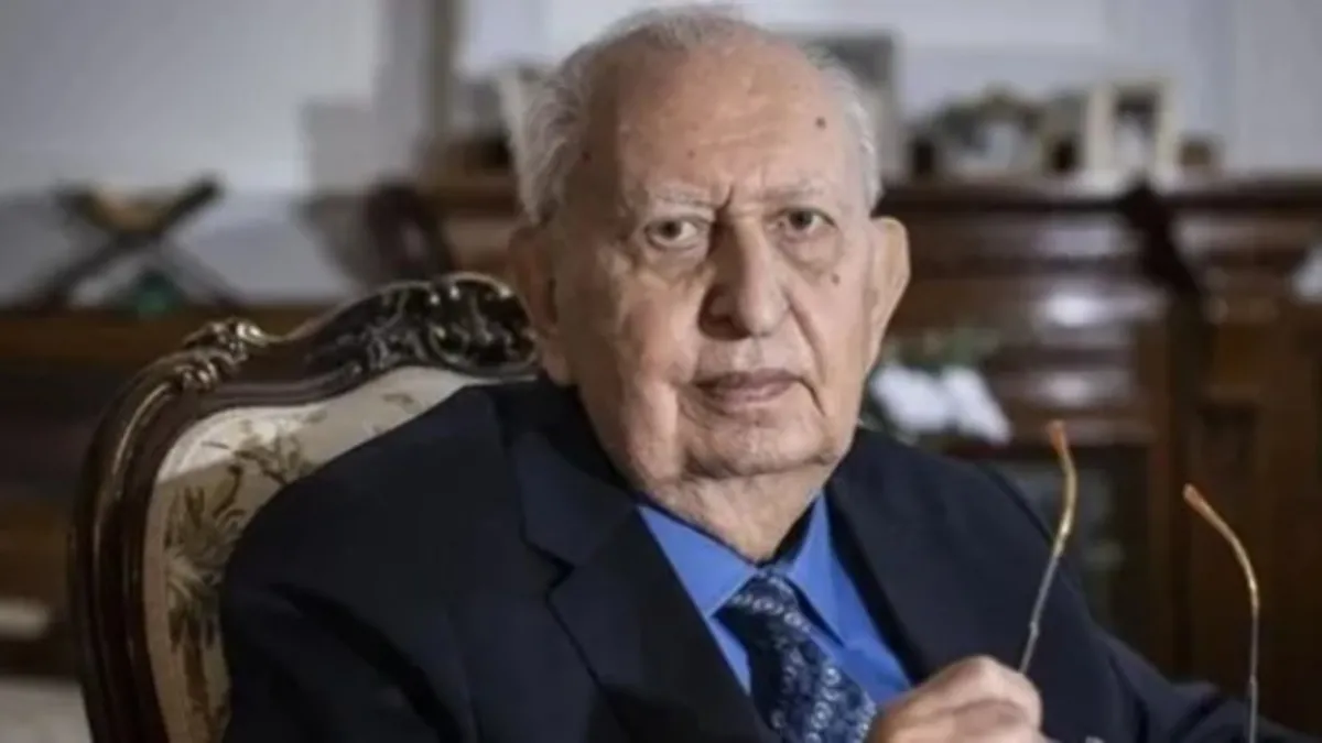 Eski TBMM Başkanı Hüsamettin Cindoruk yoğun bakımda! Tedavisi sürüyor