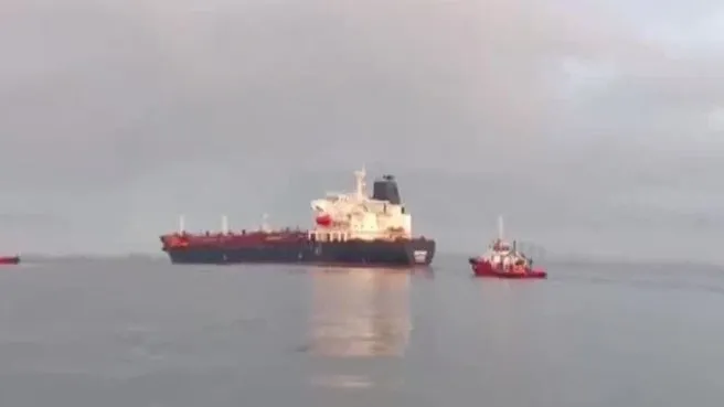 Petrol ürünü yüklü tanker Haydarpaşa’da arıza yaptı