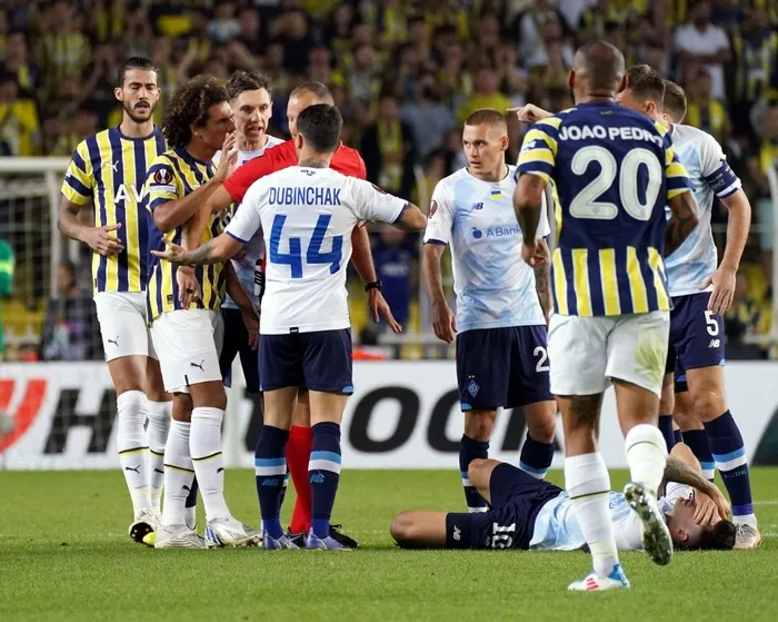 fenerbahce-903te-guldu-fenerbahce-dinamo-kiev-2-1-mac-sonucu-ozet-1662663065776.jpg Fenerbahçe 90+3'te güldü | Fenerbahçe - Dinamo Kiev: 2-1 (MAÇ SONUCU ÖZET) - 2
