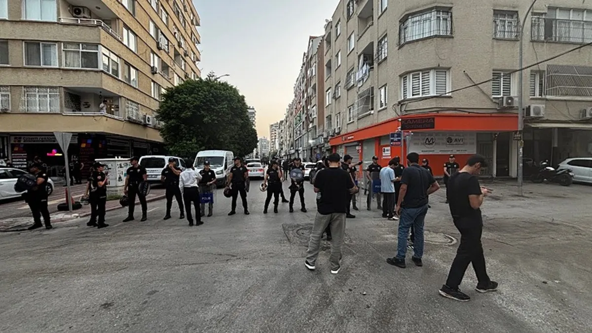 Furkan Vakfı'na operasyon! Alparslan Kuytul ve eşi gözaltında