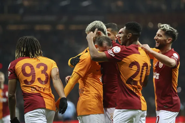kopenhag-macina-saatler-kala-galatasaraya-13-milyon-euroluk-yildiz-turk-futbolunda-asrin-transferi-1702377025768.jpg Kopenhag maçına saatler kala Galatasaray'a 13 milyon euroluk yıldız! Türk futbolunda asrın transferi - 2