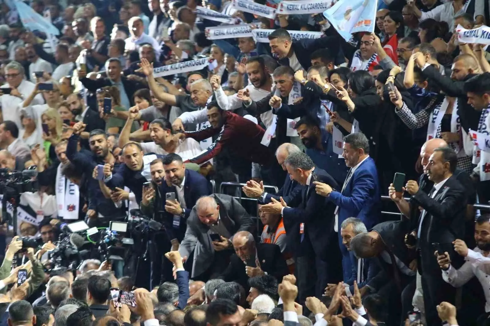 CHP’nin kurultay dosyasında gündem olacak ifade!