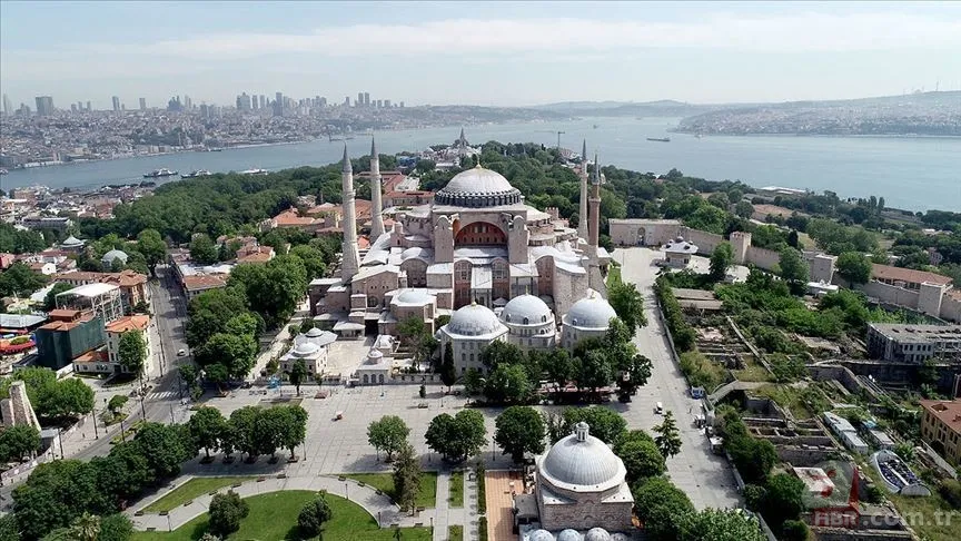 Ayasofya fotoğrafları! Ayasofya tarihi nedir? Ayasofya ne zaman müze oldu? Ayasofya'yı kim yaptı? 21