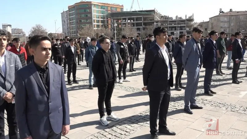 Şehit Fırat Çakıroğlu ölümünün 7. yılında mezarı başında anıldı 8