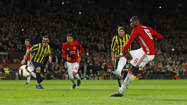 Manchester United açıkladı: 23 bin 500 taraftarla oynamaya hazırız