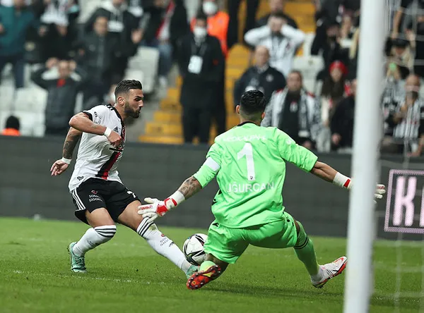 Derbide kazanan Trabzon! Beşiktaş 1-2 Trabzonspor MAÇ SONUCU-ÖZET