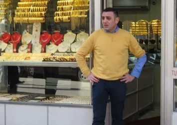 Ataşehir'de kuyumcu soygunu girişimi : 2 yaralı