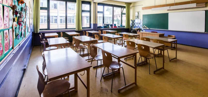 Okullar ne zaman açılacak? 2022 yarıyıl tatili uzatıldı mı, ne zaman bitecek? MEB 2. dönem ne zaman başlıyor?