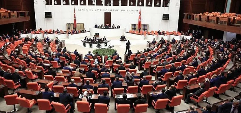 Emeklilere ek ikramiye müjdesi! Meclis'e sunuldu