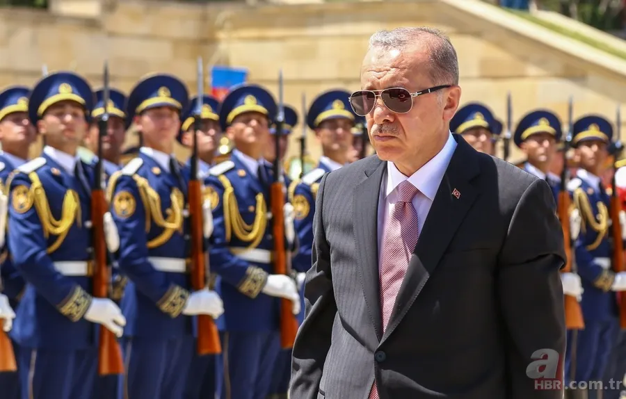 Başkan Erdoğan Azerbaycan'da Aliyev tarafından resmi törenle karşılandı 9