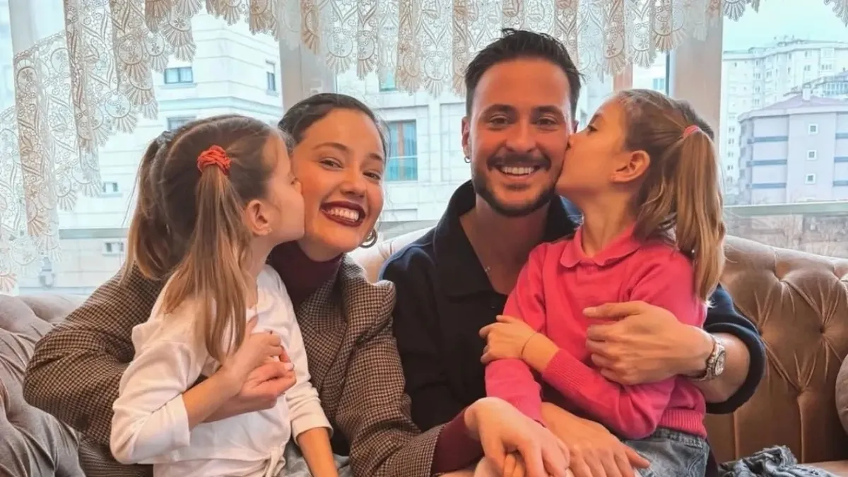 Pelin Akil ile Anıl Altan bayramda bir araya geldi