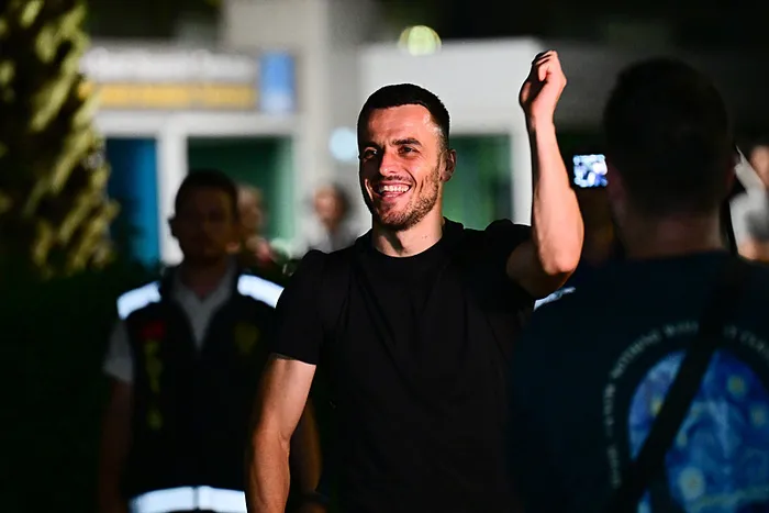 Fenerbahçe transferi açıkladı: Filip Kostic ile anlaşma sağlandı