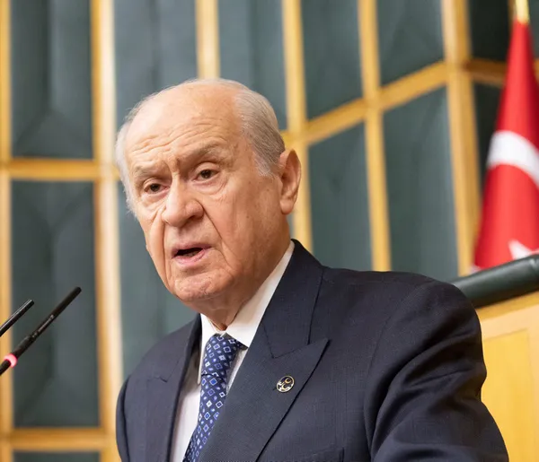 Son dakika: Bahçeli’den ’6’lı masayla ilgili anket yapılacak’ haberlerine yanıt: Tercihim sınıf arkadaşım
