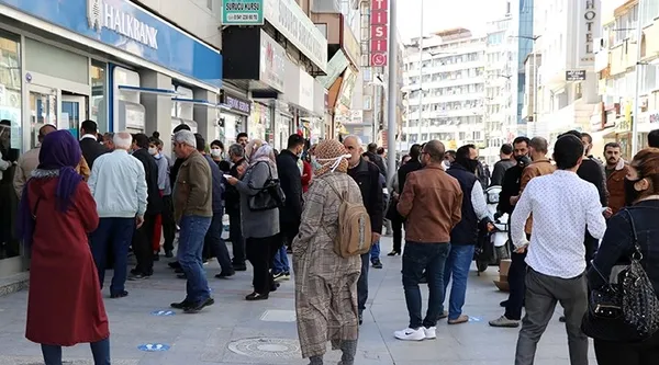Son dakika: Sağlık Bakanlığı haftalık vaka haritasını güncelledi! İşte İstanbul Ankara ve İzmir’de son durum! Hangi illerde vakalar arttı hangilerinde azaldı?