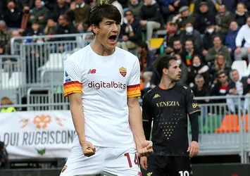 Galatasaray forvete Eldor Shomurodov'u istiyor