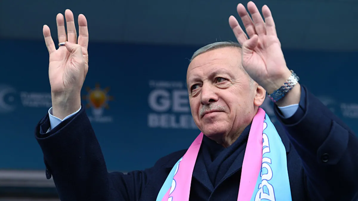 Başkan Erdoğan'dan Isparta ve Burdur'da önemli açıklamalar: Enflasyon düştükçe emekliye ve işçiye yansıtacağız