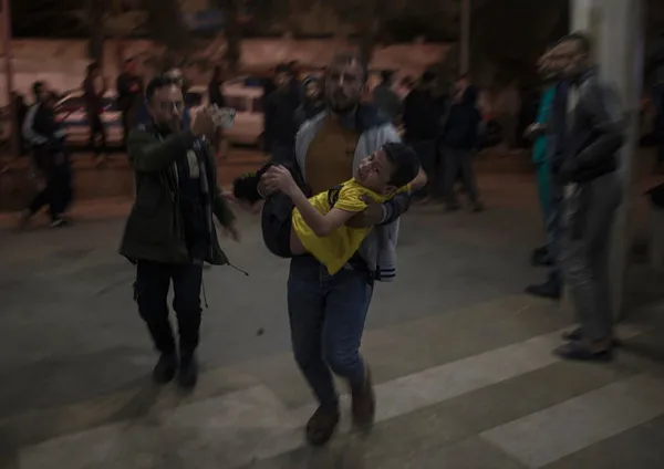 Kuruluş Osman’ın yıldızı Burak Özçivit’ten katil İsrail’e tepki: Çocukların öldürülmediği bir dünyada buluşmak üzere