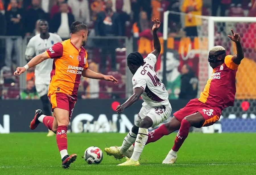 Trabzonspor Galatasaray maçı | İşte dev derbide muhtemel 11'ler - 4