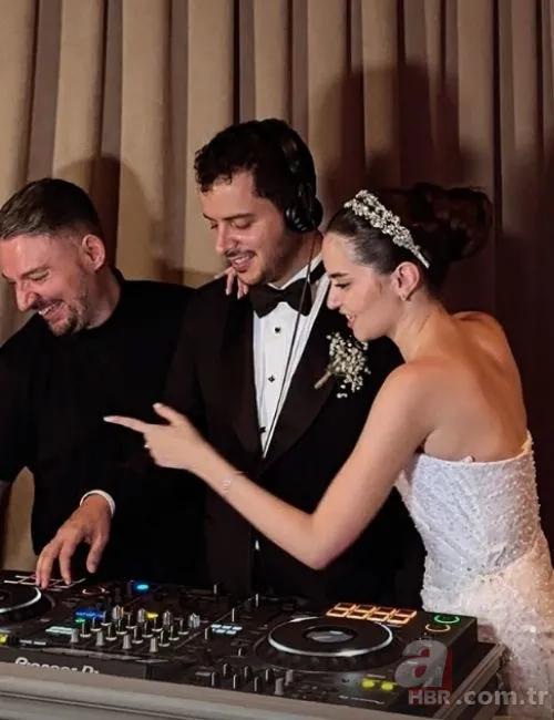 19 yıl sonra yolları kesişti! Oyuncu Ezgi Şenler çocukluk aşkı Ömer Gürgen ile dünyaevine girdi 5