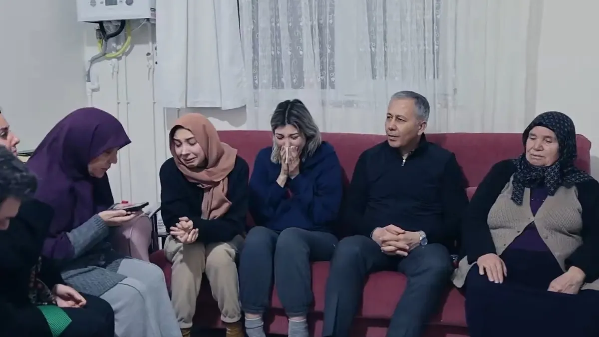 Başkan Erdoğan’dan şehit polis ailesine taziye telefonu