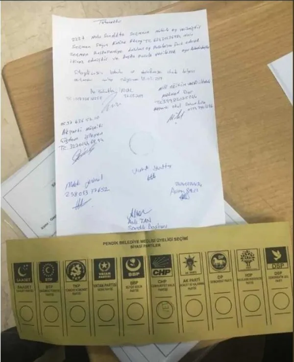 Pendik'te vatandaşa CHP'ye oy basılmış pusula verildi - 1