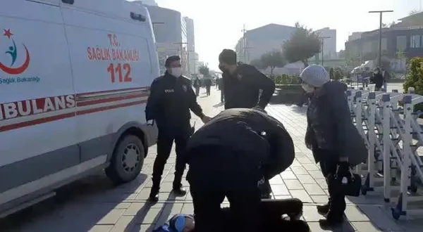 1607681342101.jpg Herkes bir şey söyledi! Polisten sert tepki: Ne olacak böyle? - 1