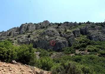 2 keçi uçurum kenarında 5 gündür kurtarılmayı bekliyor