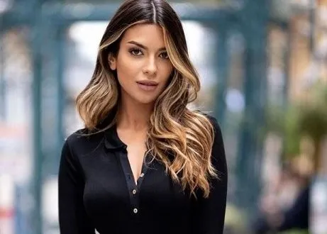 Türk güzel Ekin Su’dan İngiliz yıldızlara çağrı: Türkiye için şimdi destek olma zamanı