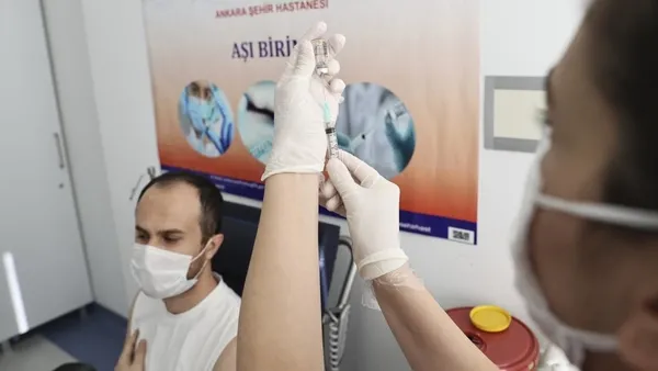 Türkiye en çok koronavirüs aşı yapılan ülkeler arasında! - 4
