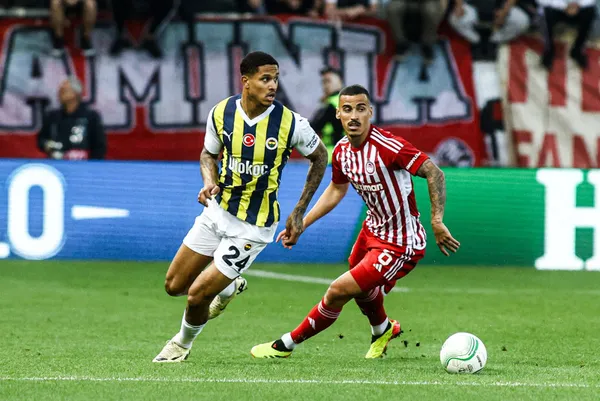 jayden-oosterwoldeden-fenerbahceye-kotu-haber-resmi-aciklama-geldi-1712918084184.jpg Jayden Oosterwolde'den Fenerbahçe'ye kötü haber! Resmi açıklama geldi - 1
