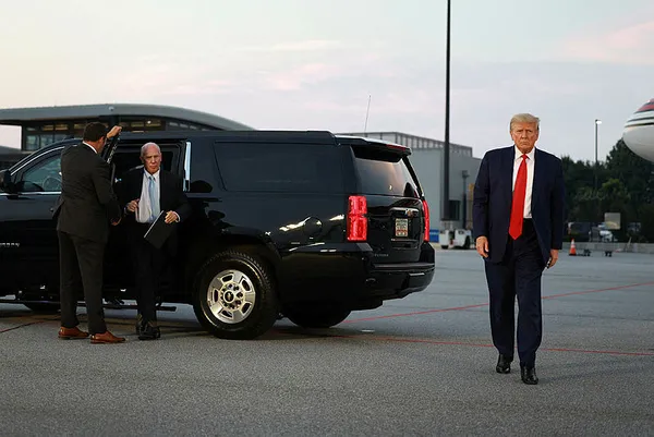 1693239443858.jpg Eski ABD Başkanı Donald Trump'ın mahkeme karşısına çıkacağı tarih belli oldu - 5