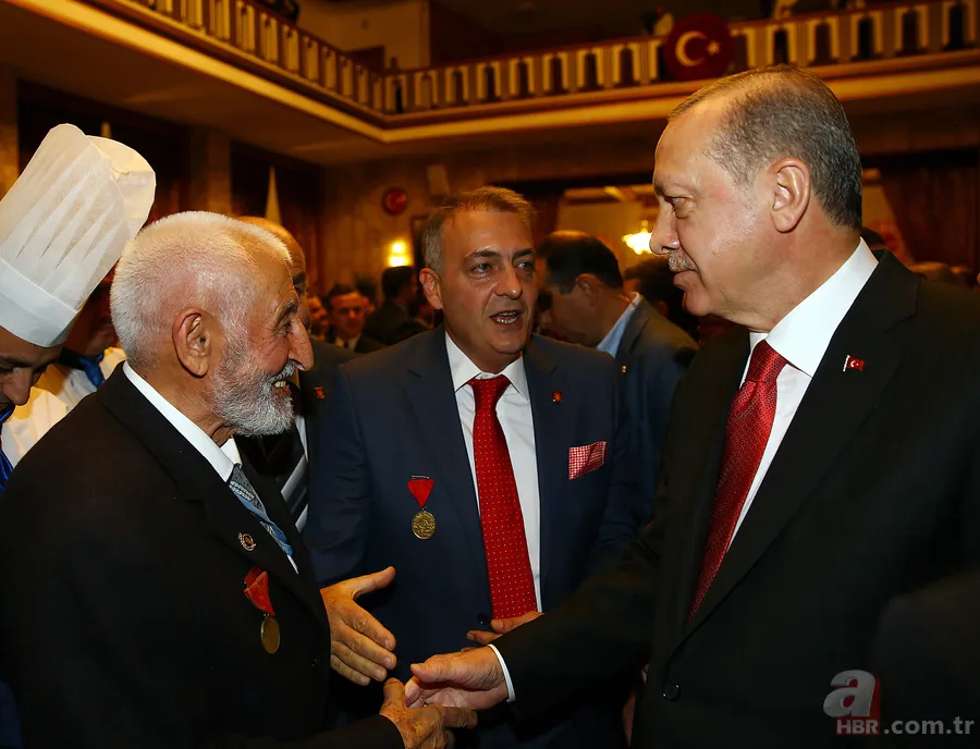 Yeni yasama yılı resepsiyonundan renkli görüntüler 16