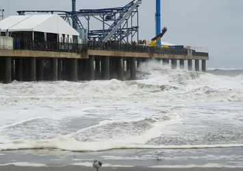 Erin Kasırgası ABD’nin Doğu kıyılarını vurdu
