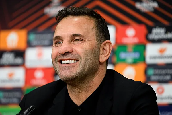 ahabercomtr-sordu-okan-buruk-galatasaraydaki-hayalini-acikladi-1708978240904.jpg Ahaber.com.tr sordu Okan Buruk Galatasaray'daki hayalini açıkladı: İlk hedefim... - 5