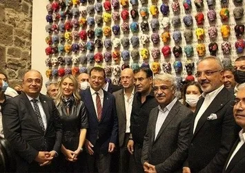 Evlat nöbeti tutan ailelerden İmamoğlu'na çok sert tepki: PKK'nın yanında duruyor