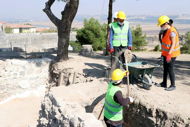 Diyarbakır’ın kalbi olan Amida Höyük’teki kazılarda 1800 yıllık kalorifer sistemi bulundu - 4