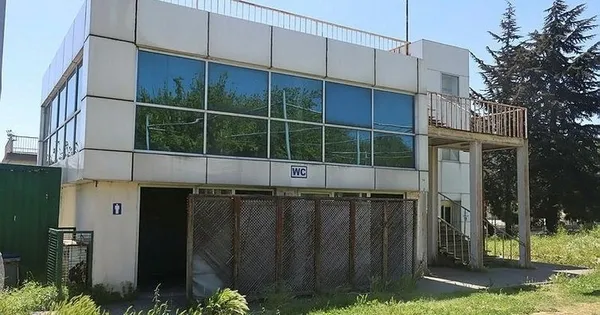 botanik-park-kaderine-terk-edildi-vatandas-isyan-etti-chp-belediyeciligine-yakisan-bu-mu-1683179294786.jpeg Botanik park kaderine terk edildi! Vatandaş isyan etti: CHP belediyeciliğine yakışan bu mu? - 2