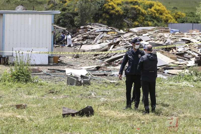 İstanbul Başakşehir'de fabrikada patlama! Ortalık savaş alanına döndü: Ölü ve yaralılar var 3