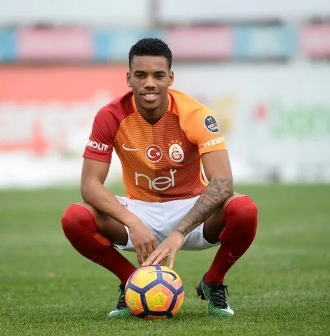 FIFA, Galatasaray’ın genç yıldızı Garry Rodrigues’i konuşuyor