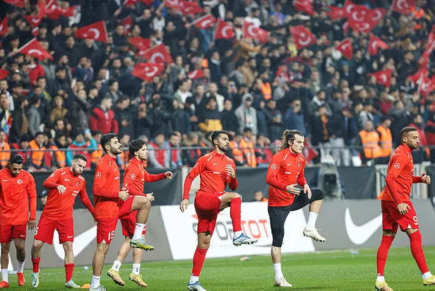 milli-mac-ne-zaman-turkiye-cekya-maci-saat-kacta-hangi-kanalda-2022-turkiye-cek-cumhuriyeti-hazirlik-maci-muht-1668838060969.jpg 2022 Türkiye Çek Cumhuriyeti hazırlık maçı muhtemel 11'ler | Milli maç ne zaman? Türkiye Çekya maçı saat kaçta, hangi kanalda? - 3