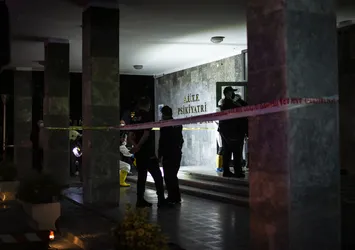 Psikiyatri hastası odasında yangın çıkardı: 1 kişi yaşamını yitirdi