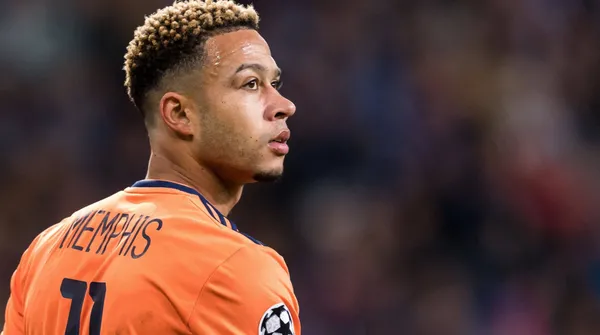 Memphis Depay’dan Galatasaray hamlesi! Sarı kırmızılı taraftarlar ayağa kalktı! Mesaj yağmuruna tutuldu...