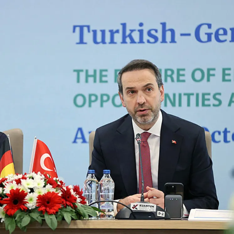 Türkiye’ye yatırım yapın çağrısı