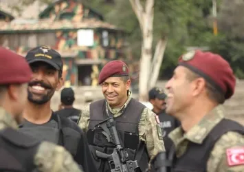 Çocukların yeni süper kahramanı Halisdemir